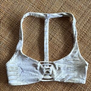 Boys + Arrows Top Size Small